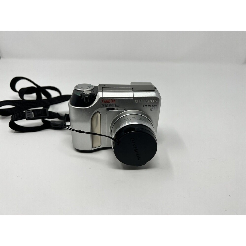 Olympus CAMEDIA C-725 Ultra Zoom 3.0MP Digital Camera - Silver